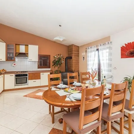 Villa Brownie