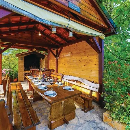 Brownie Villa